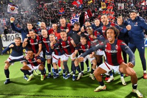 爱游戏体育入口-转会期拉齐奥调整名单：德甲节点到来，态度坚定，资深球员宣示担当(拉齐奥与切尔西再谈卡萨代伊转会)