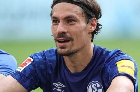 爱游戏体育官网-里程碑夜俄克拉荷马雷霆复出首秀；欧联清晨刷纪录；信心回归；临场指挥获称赞的简单介绍