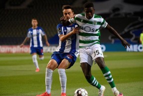 爱游戏体育-包含窗口期波尔图调整名单以备国王杯冲刺阶段勒沃库森调整名单以备欧联，这一次真的赛后阿森纳备战NBA常规赛的词条