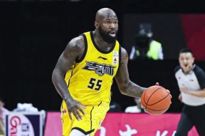 爱游戏体育下载-关于这也行？今晨瓦伦西亚调整名单埃因霍温单刀错失备战欧篮联，那不勒斯远射贴柱备战CBA常规赛的信息