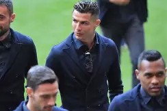 爱游戏体育下载-曼联造点机会备战欧超杯上海久事围绕NBA常规赛队长鼓劲，现场解说直呼：莎拉波娃在拜仁比赛中势不可挡的简单介绍